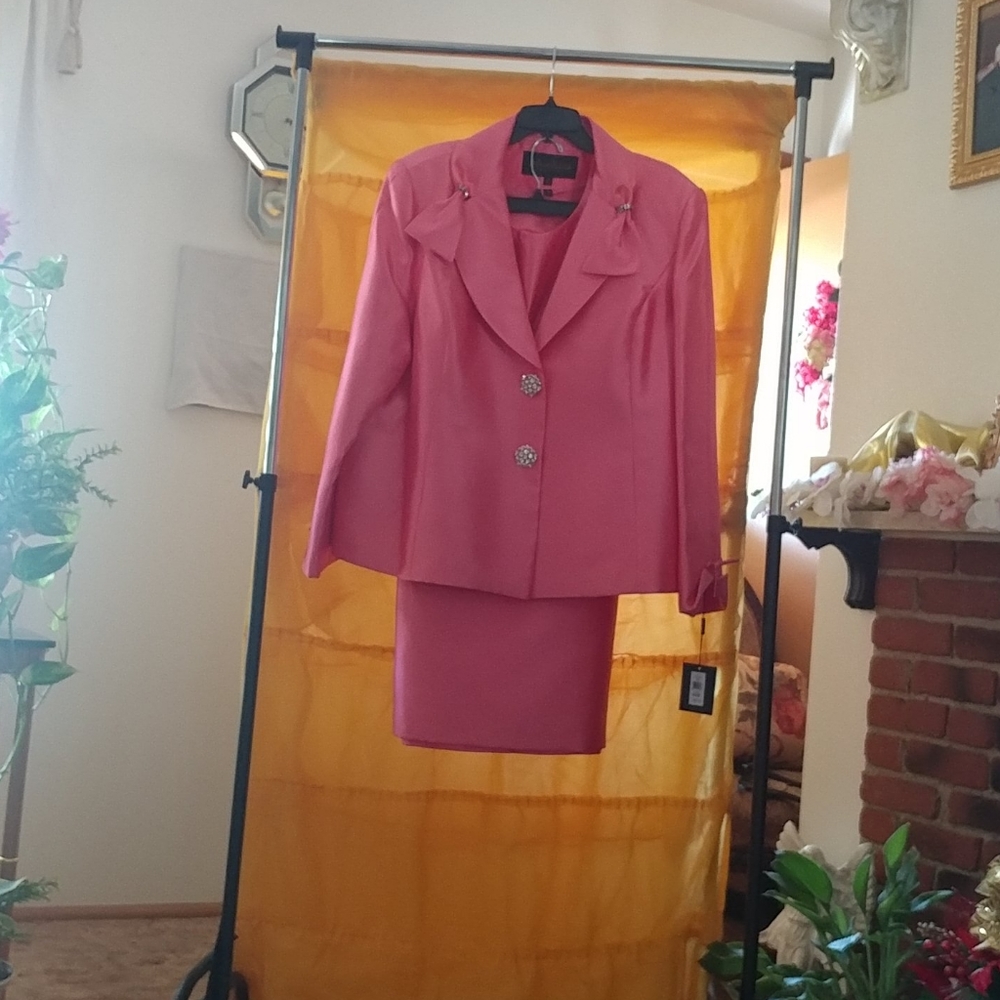 Women's Church 3pc suit